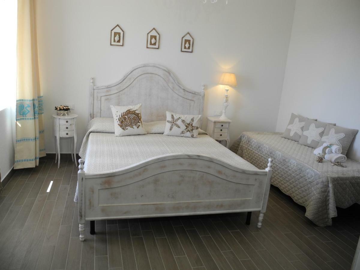 Palmasera Charming Rooms Cala Gonone Ngoại thất bức ảnh